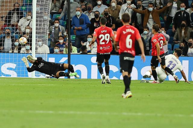 德罗赞46分公牛加时险胜步行者 黄蜂力克灰熊