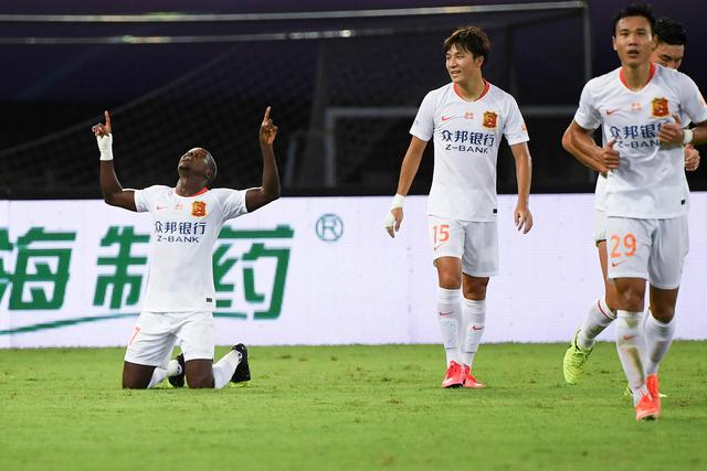 英超-哈兰德破门福登双响 曼城6-0伊普斯维奇